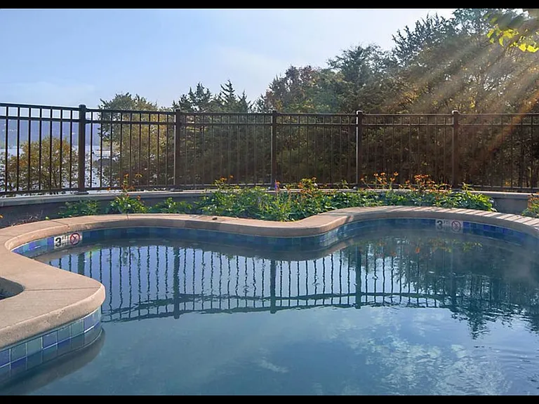 250 Lakewood Dr #5205 — Photo 36