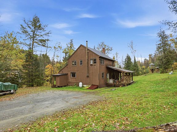 3rd image of 340 Willey Hill Road