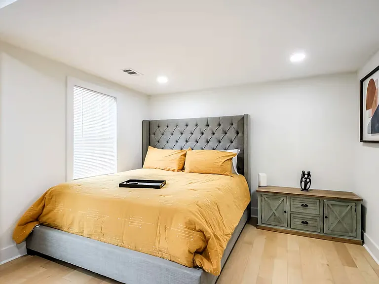 2037 Conrad Ave SE — Photo 18
