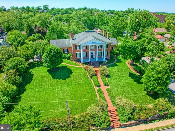 407 S Washington St, Winchester, VA 22601