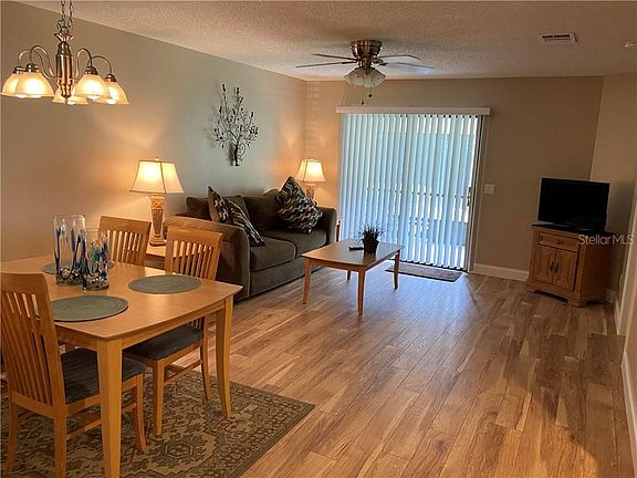 5th image of 2957 Marshfield Ct #2