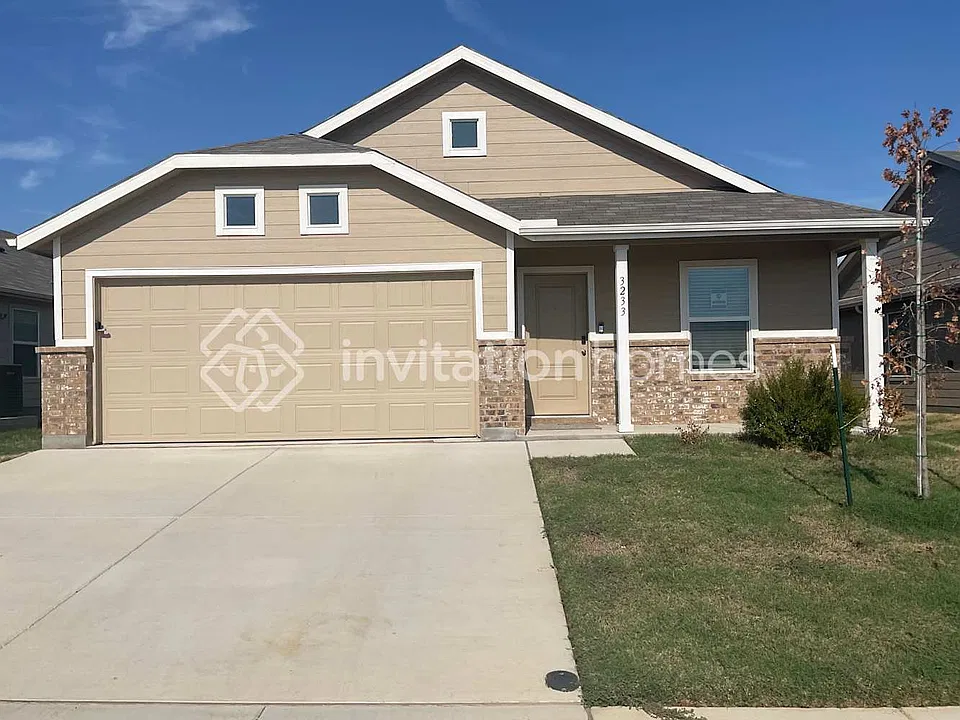 3233 Kiso Pkwy