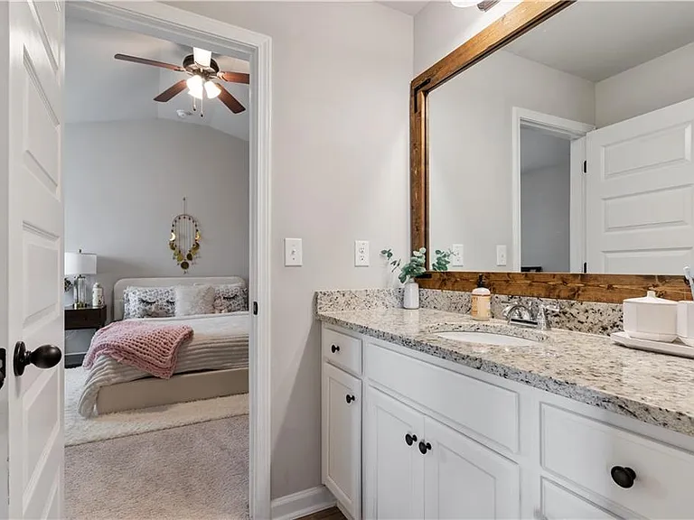 263 Osier Dr — Photo 32