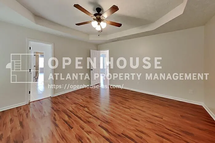 7318 Coral Lake Dr — Photo 12
