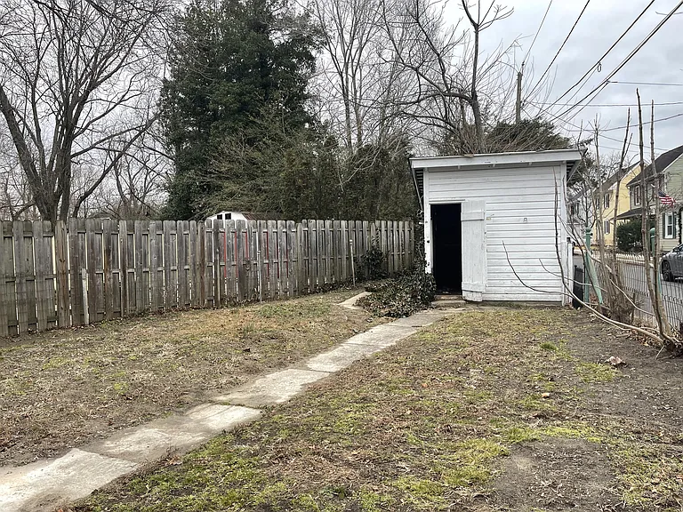 35 Mill St — Photo 8