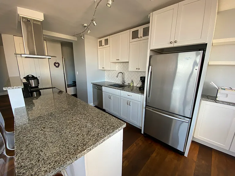 2700 N Hampden Ct #14B — Photo 16