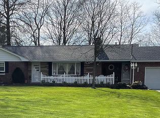 10774 Irvin Rd, Creston, OH 44217