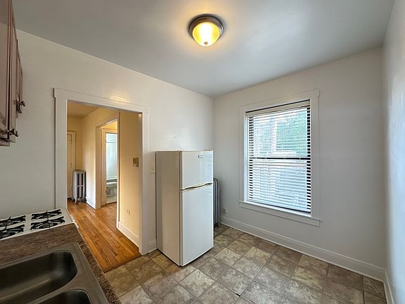 5th image of 2649.5 N Spaulding Ave #S2