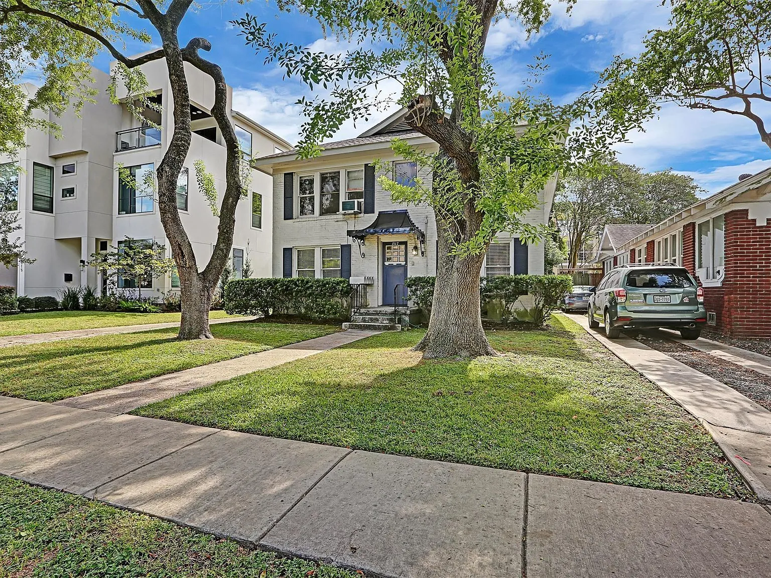 1 bed, 1.0 bath, 2880 sqft, $1,250 — Photo 3