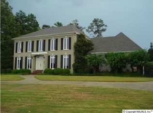 435 Ridgefield Cir, Guntersville, AL 35976