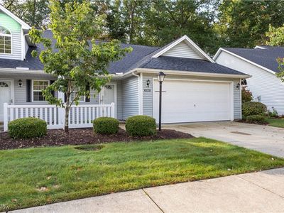 30241 Sugar Sand Ln #14B, North Olmsted, OH, 44070