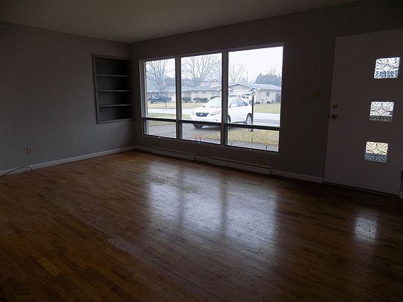 2nd image of 235 Larson Ave