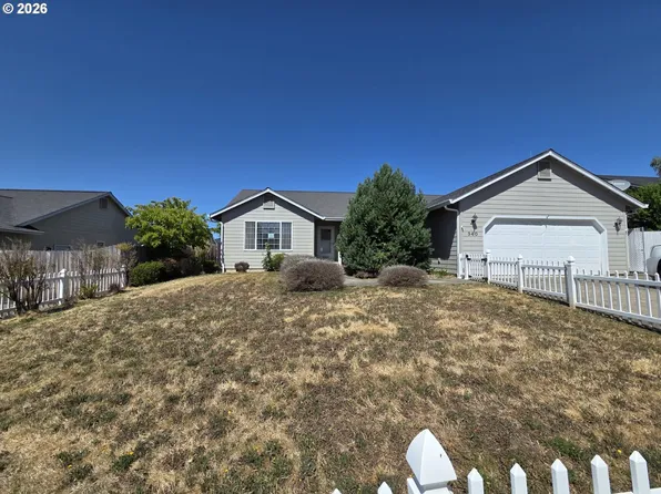 340 NW Elizabeth Ave, Winston, OR 97496