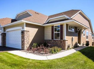 9492 River Rock S, Chanhassen, MN 55317