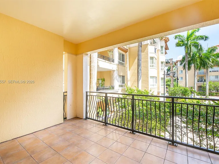 16101 Emerald Estates Dr #250 — Photo 38
