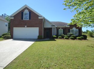 4222 Medlock River Ct, Snellville, GA 30039