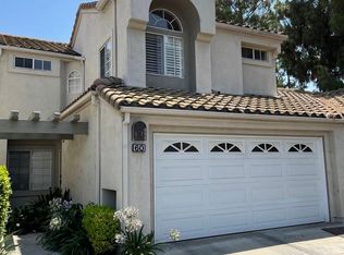 60 Almador, Irvine, CA 92614
