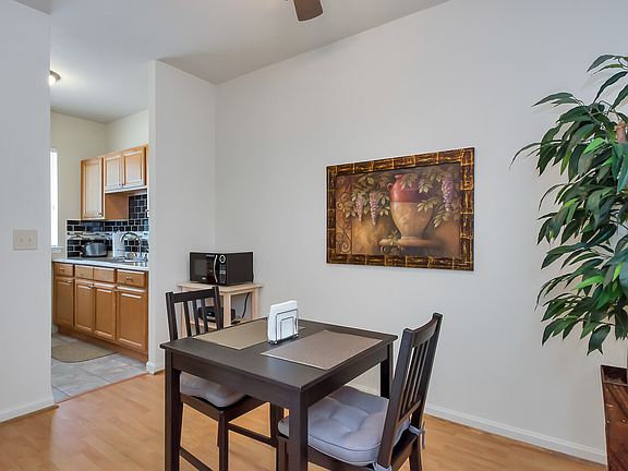 3rd image of 2086-2090 Stanley St #15848178