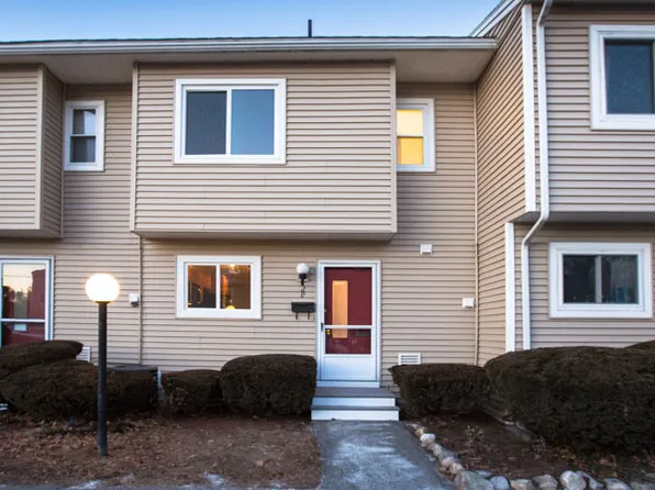2 Markham Cir #D, Ayer, MA 01432