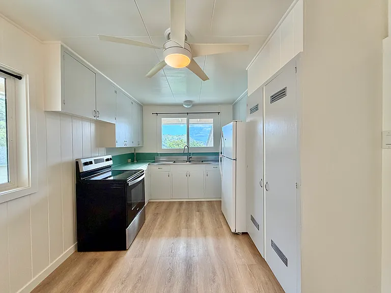 2541 Pauoa Rd — Photo 3