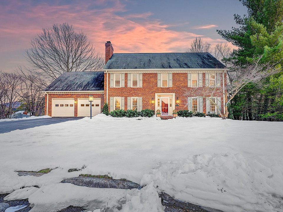 1st image of 4575 Shrewsbury Ct