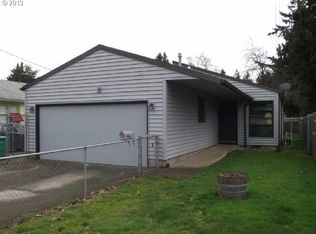 6104 SE Mitchell St, Portland, OR 97206