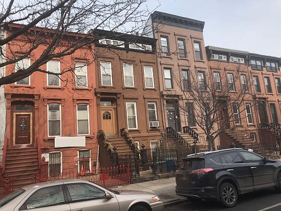 2nd image of 455 Willoughby Ave