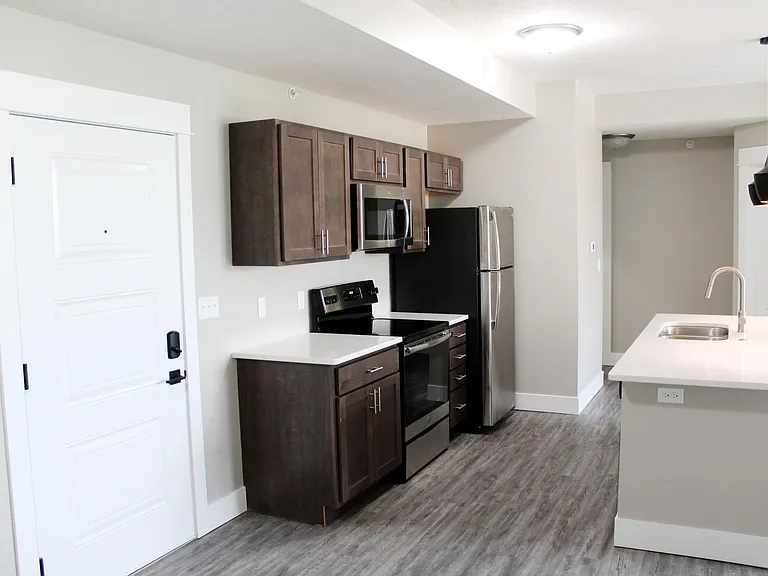 Prairie Heights Apartments — Photo 102