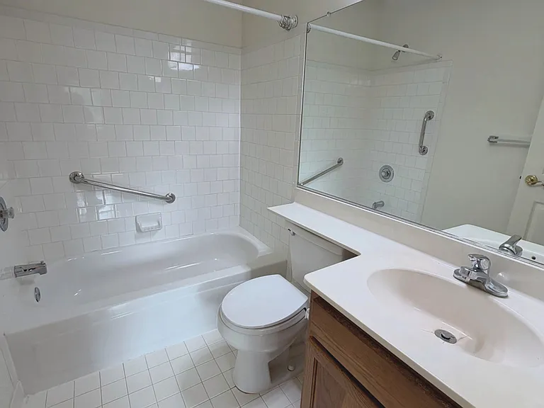 3800 Meghan Dr #3C — Photo 17