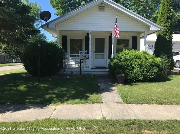 701 W Main St, Grand Ledge, MI 48837