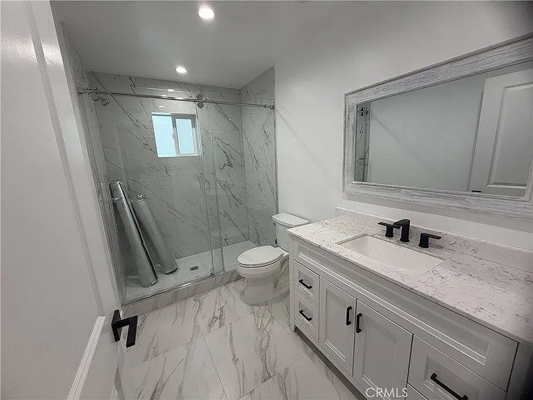 6709 Denny Ave — Photo 13