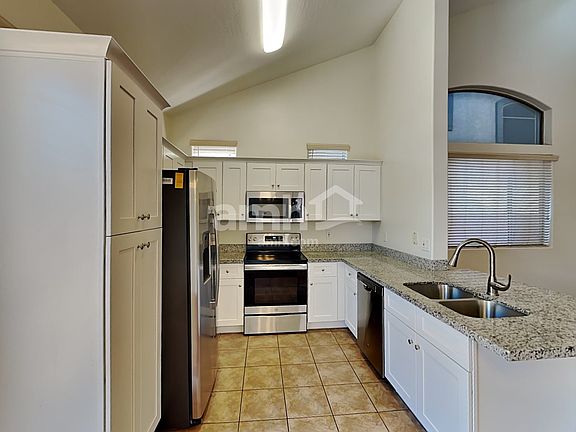 3rd image of 9829 E Escondido Ave