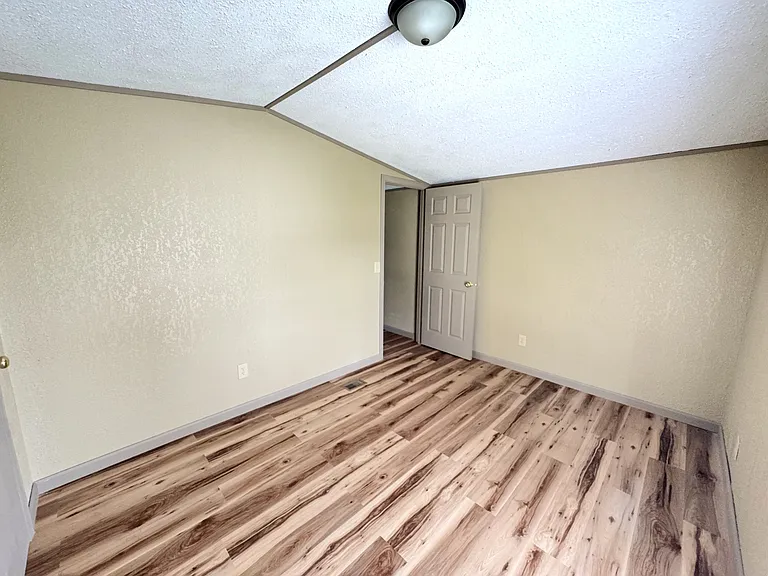 534 SE 650th Rd #5 — Photo 12