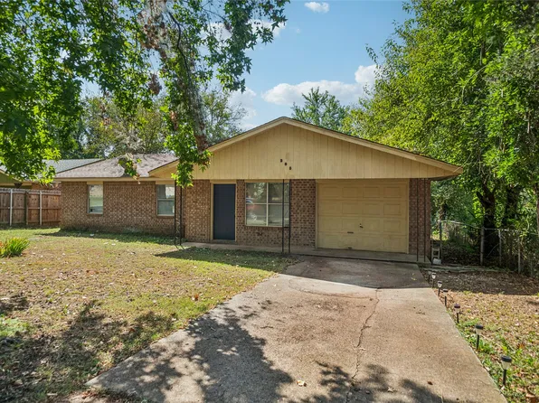 308 E Cloud St, Bristow, OK 74010