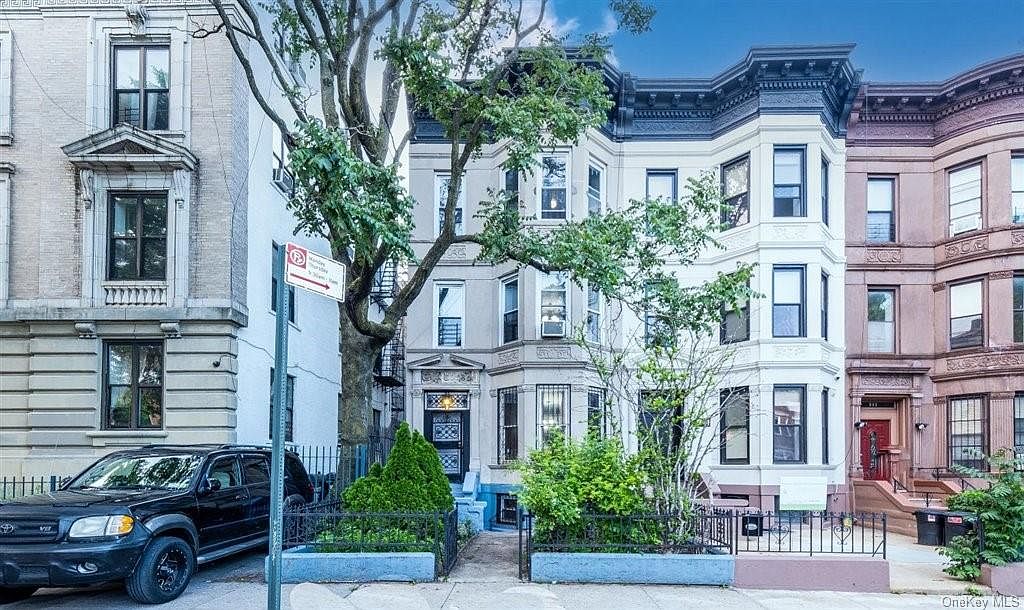 939 Saint Johns Place, Brooklyn, NY 11213 Zillow