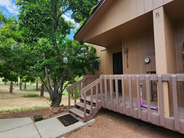 2512 N Whispering Pines Way