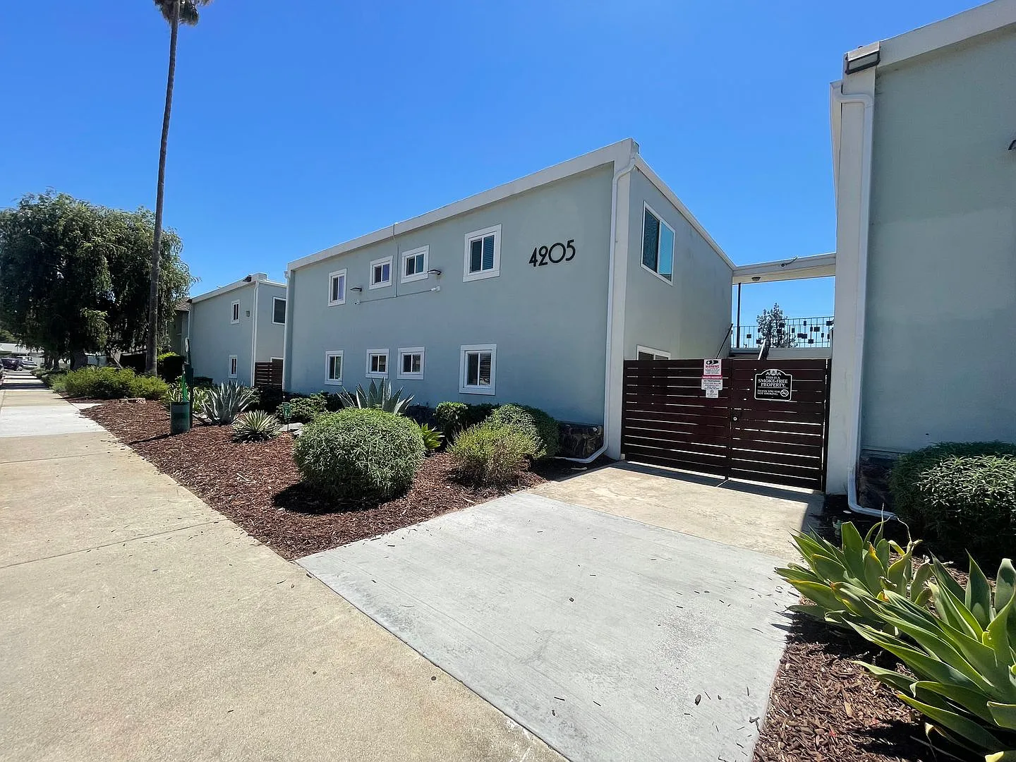 Evart Apartments — Photo 1
