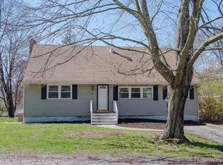 4 Donny Dr, Wappingers Falls, NY 12590