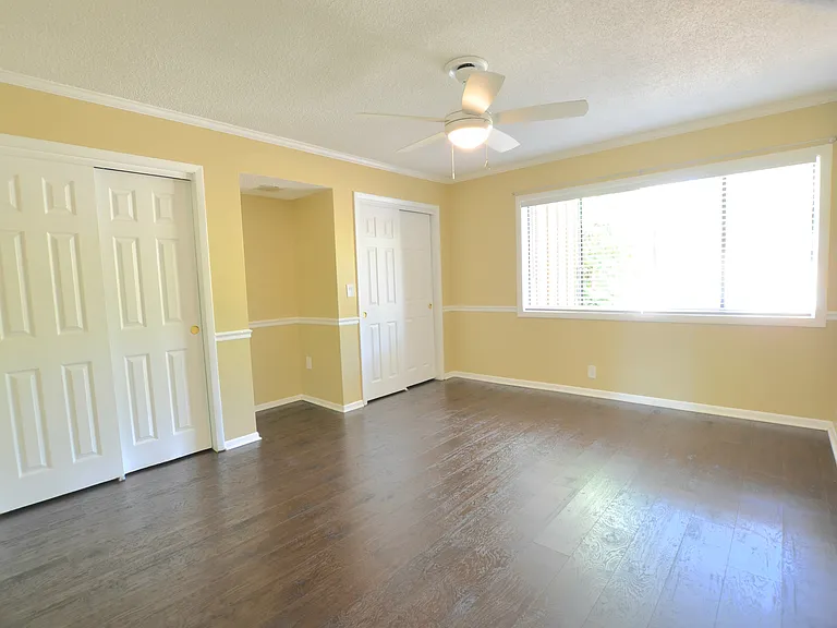 226 Crown Oaks Way — Photo 13