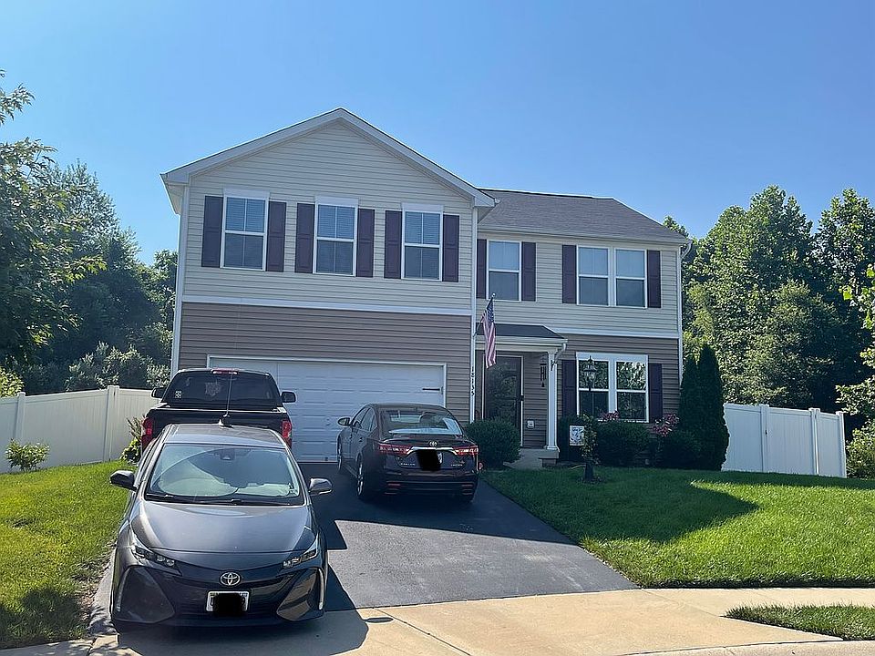 1st image of 18135 Scenic Creek Ln