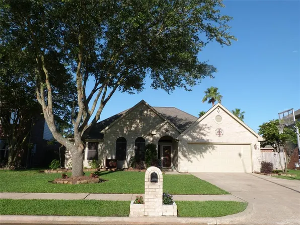 1006 Park Green Dr, Deer Park, TX 77536