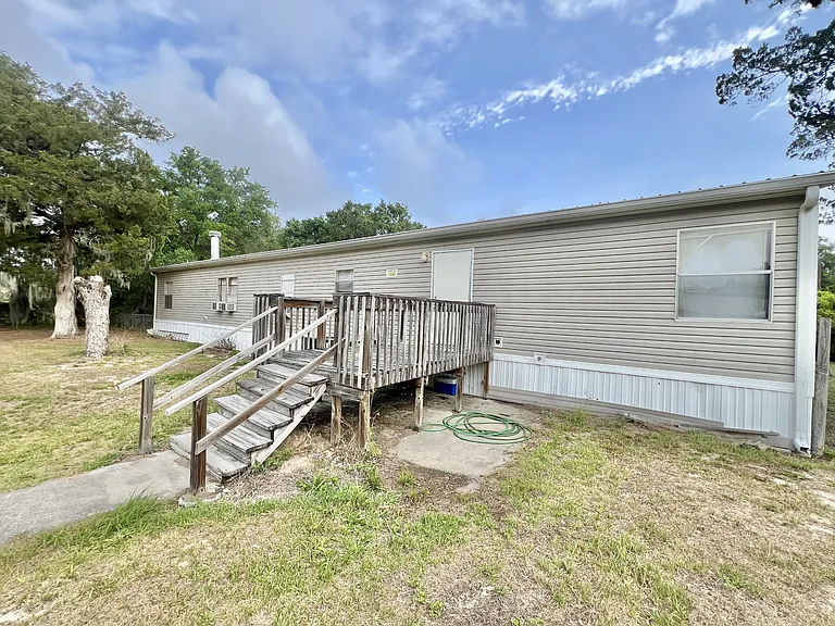 23915 NE State Road 26 #1 — Photo 16