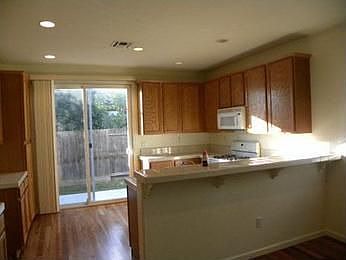 5th image of 7532 Sun Willow Ln