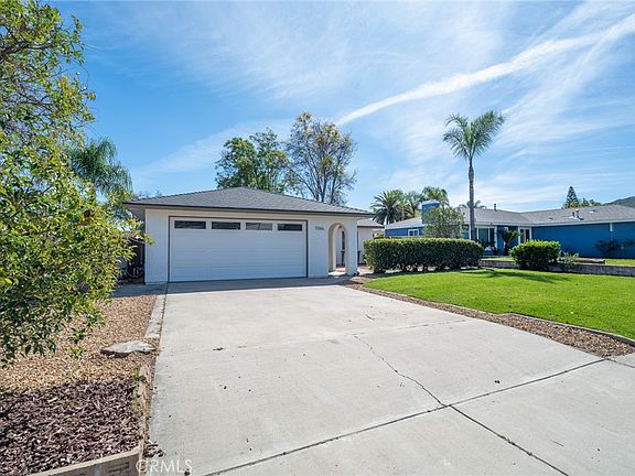 2nd image of 11146 Gramercy Pl