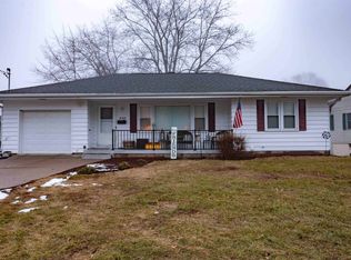 230 Dillon St, Dubuque, IA 52003