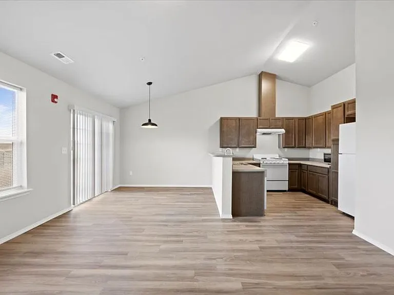 6405H Chapel Hill Blvd #H103 — Photo 5