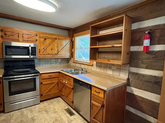 290 Aubrey Merrell Rd — Photo 7