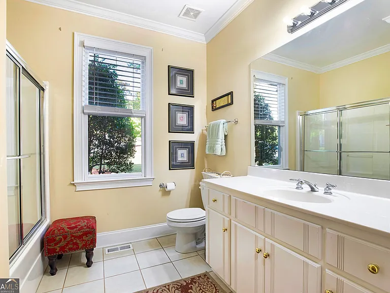 1060 Emerald View Dr — Photo 23