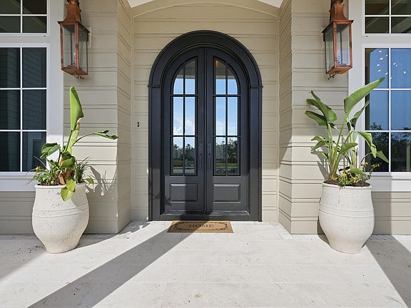 4th image of 460 Golfridge Dr