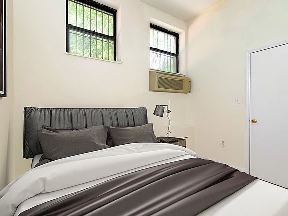 2nd image of 418 W 49th St #1AA